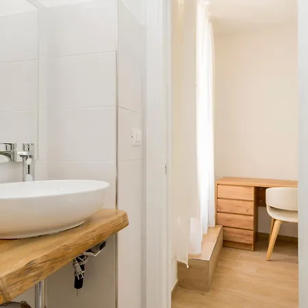 Nonnalo' לינה וארוחת בוקר